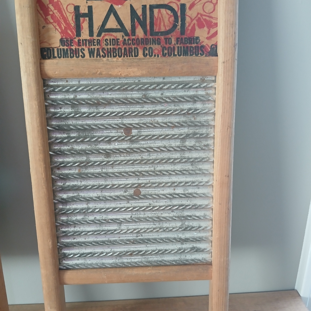 Vintage Washboard Set - Silver and Brown - Picture 3 of 7